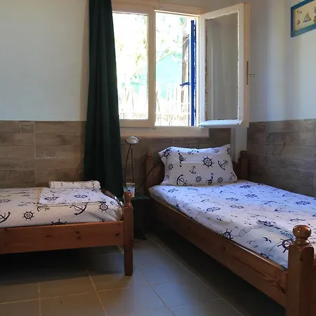 Ian's Beach House *